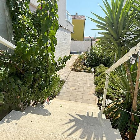 יזרה Vila Regina Apartment Paloma With Swimming Pool מראה חיצוני תמונה