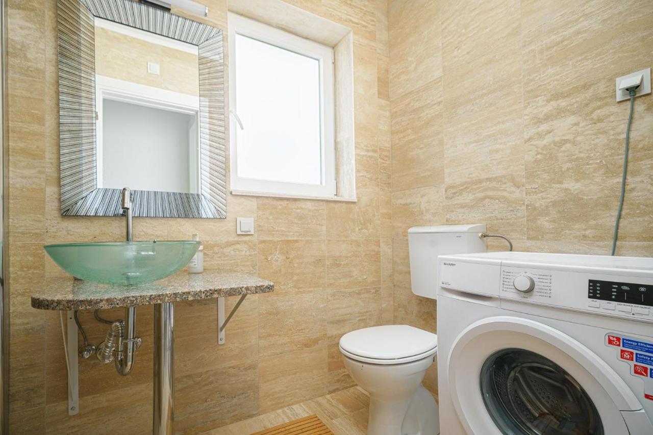 יזרה Vila Regina Apartment Paloma With Swimming Pool מראה חיצוני תמונה