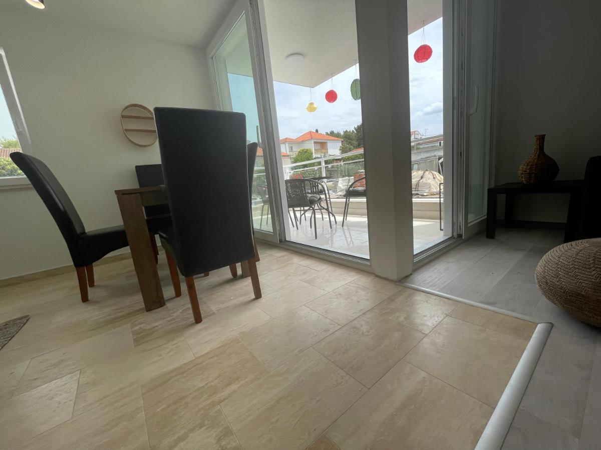יזרה Vila Regina Apartment Paloma With Swimming Pool מראה חיצוני תמונה