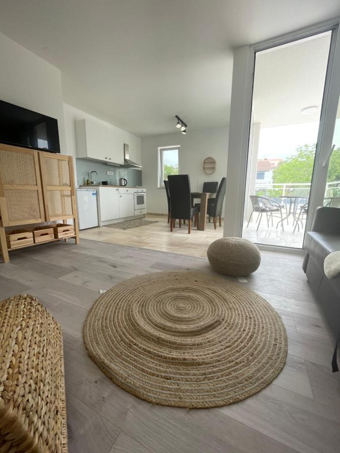 יזרה Vila Regina Apartment Paloma With Swimming Pool מראה חיצוני תמונה