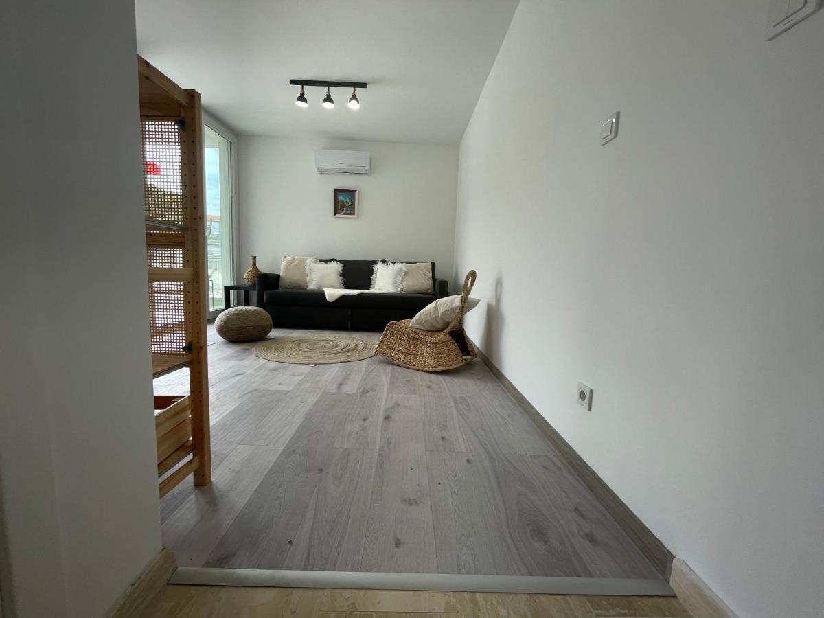 יזרה Vila Regina Apartment Paloma With Swimming Pool מראה חיצוני תמונה