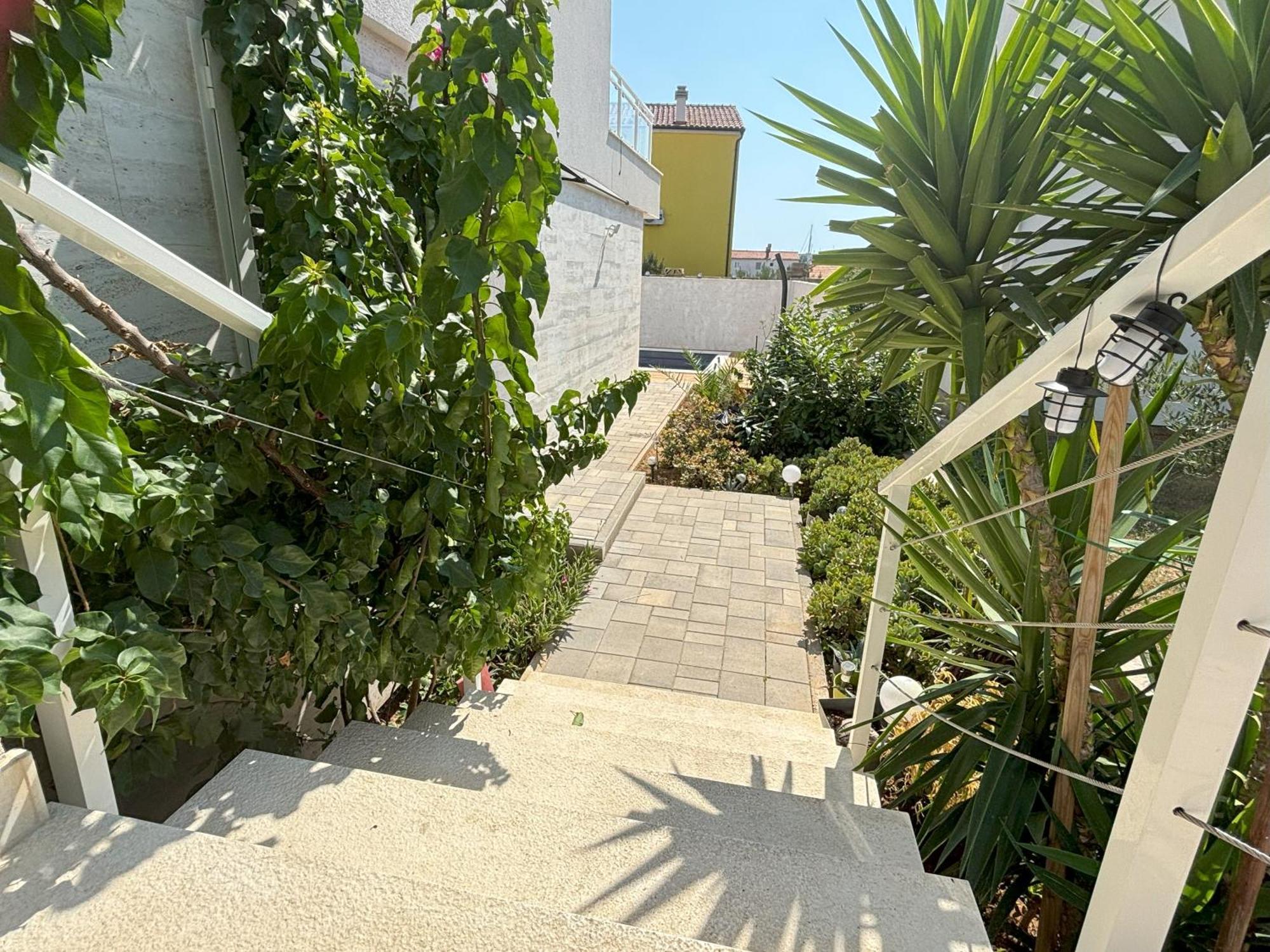 יזרה Vila Regina Apartment Paloma With Swimming Pool מראה חיצוני תמונה