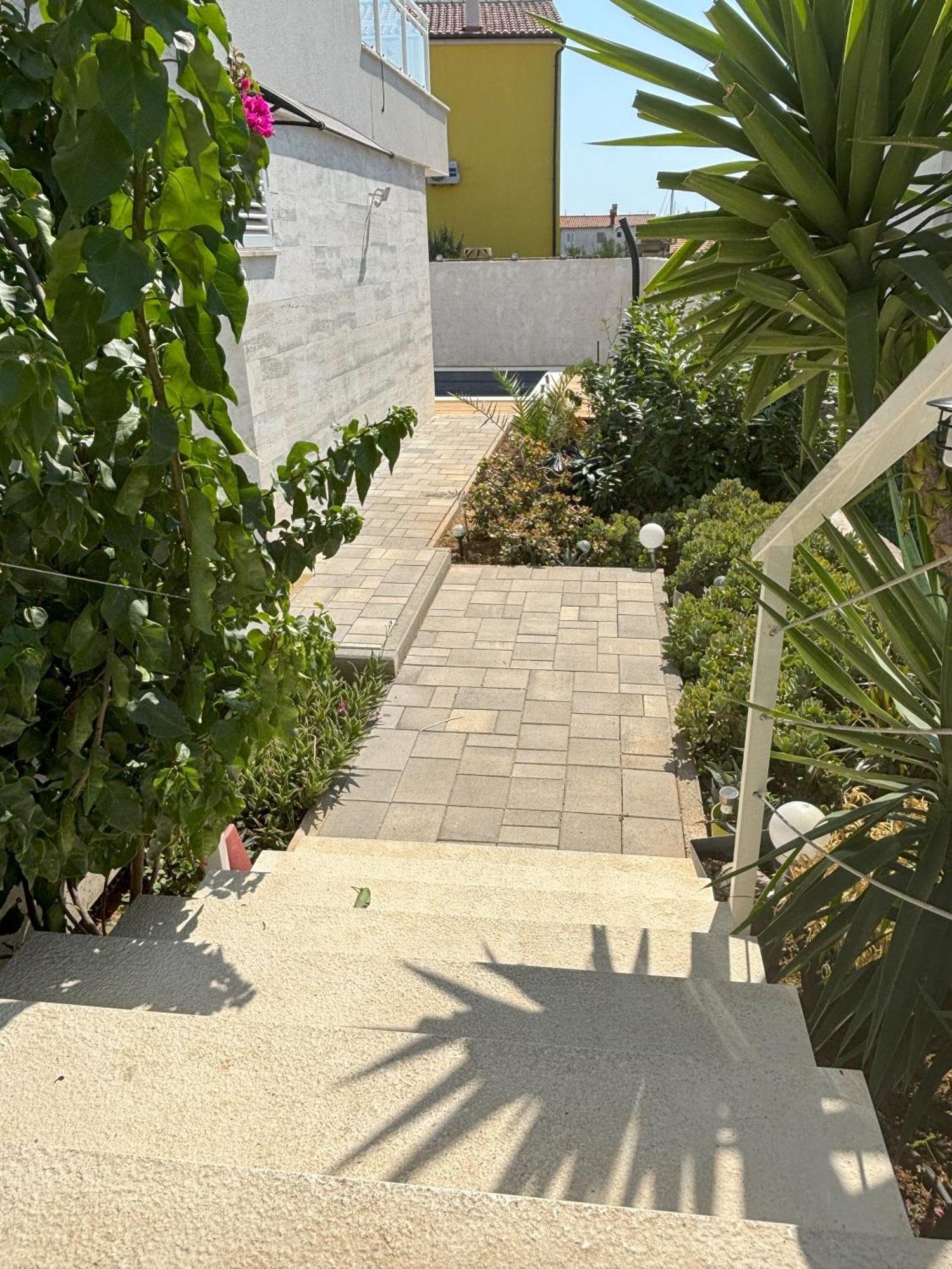 יזרה Vila Regina Apartment Paloma With Swimming Pool מראה חיצוני תמונה